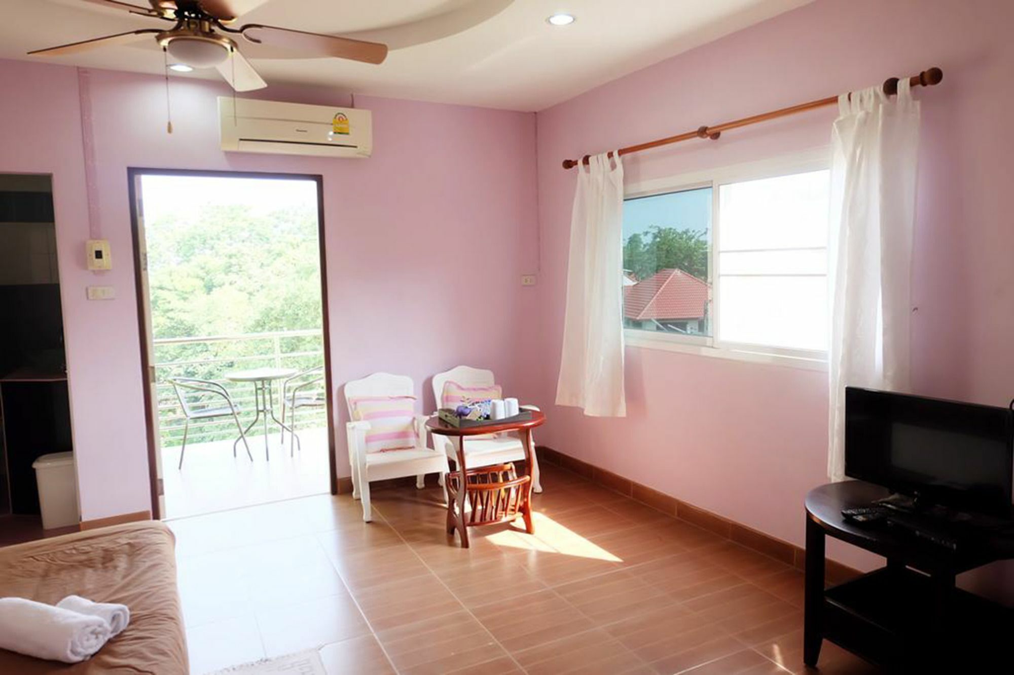 Green House At Trang Guesthouse Exterior foto